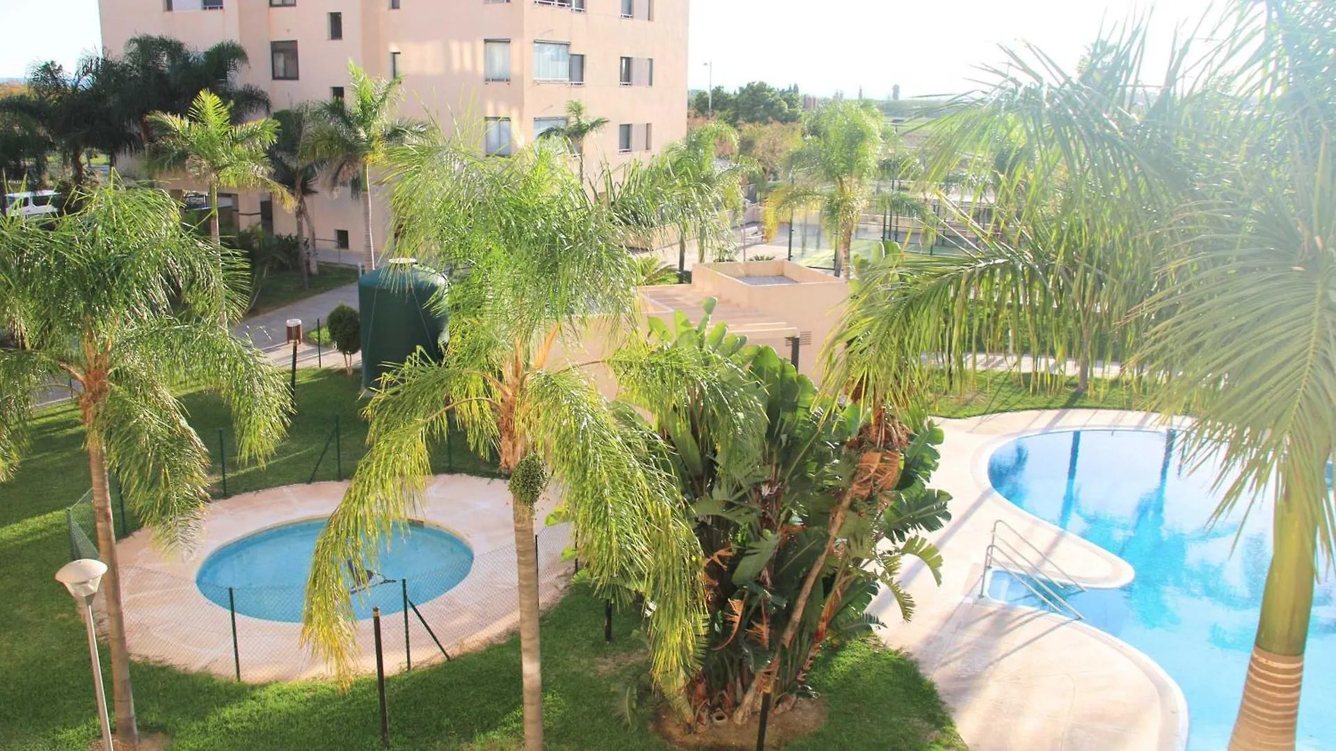 Beautiful Apartment With Pool And Gardens Torre Del Mar