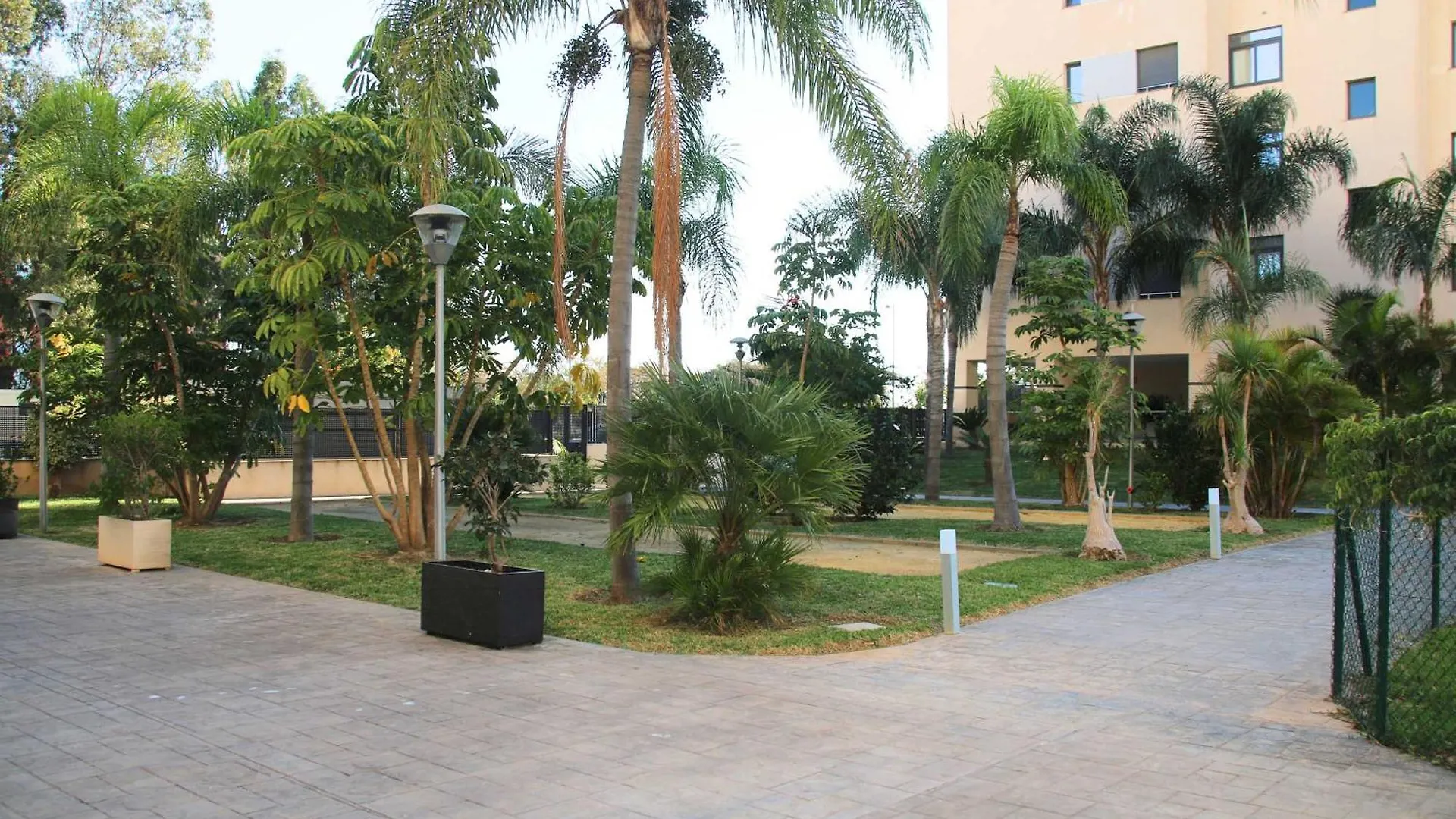 Beautiful Apartment With Pool And Gardens Torre Del Mar