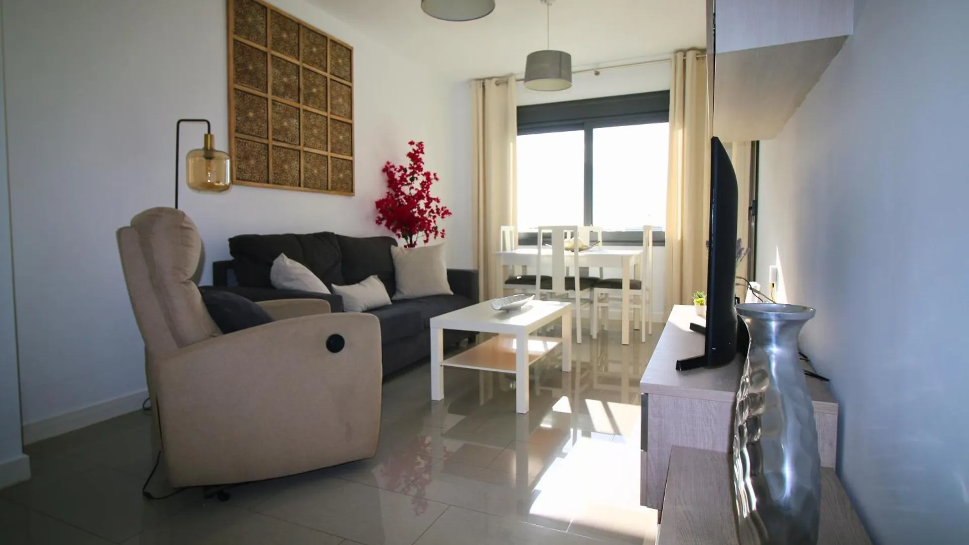 Beautiful Apartment With Pool And Gardens Torre Del Mar