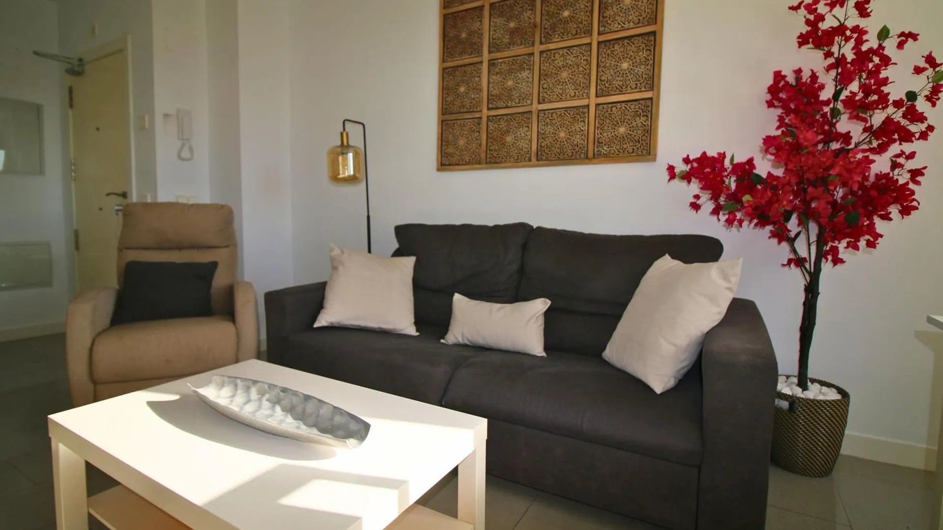 Beautiful Apartment With Pool And Gardens Torre Del Mar