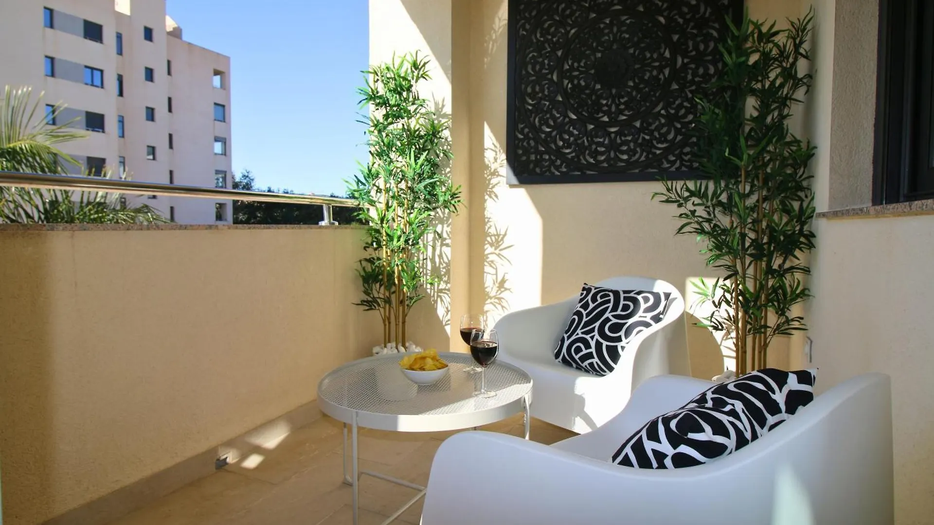 Beautiful Apartment With Pool And Gardens Torre Del Mar