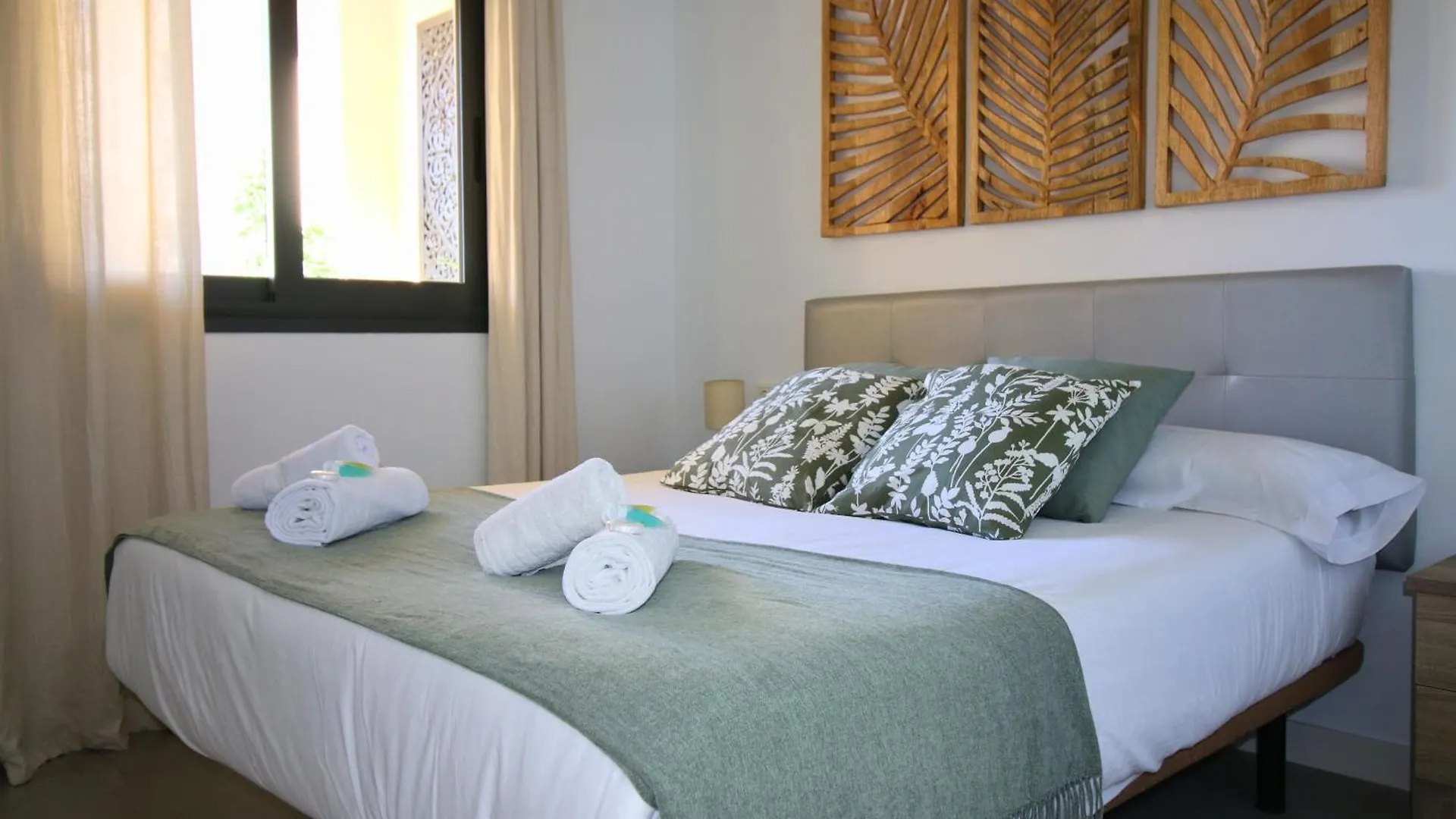 Beautiful Apartment With Pool And Gardens Torre Del Mar